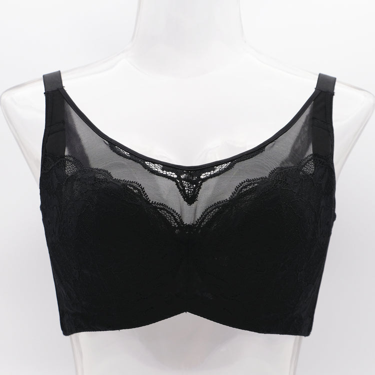 Black wireless contour bra displayed flat – highlighting the lace detail and sleek contour design.